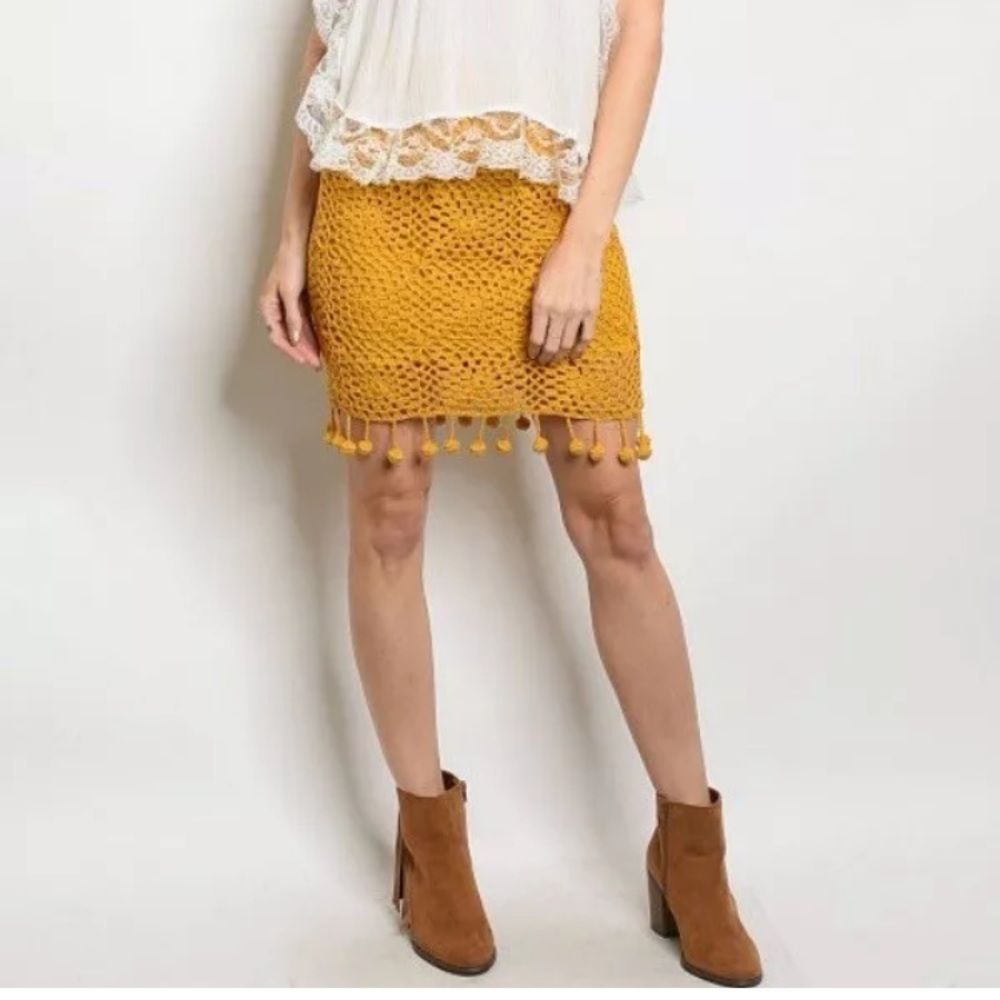 Boutique Mustard Crochet Mini Skirt New